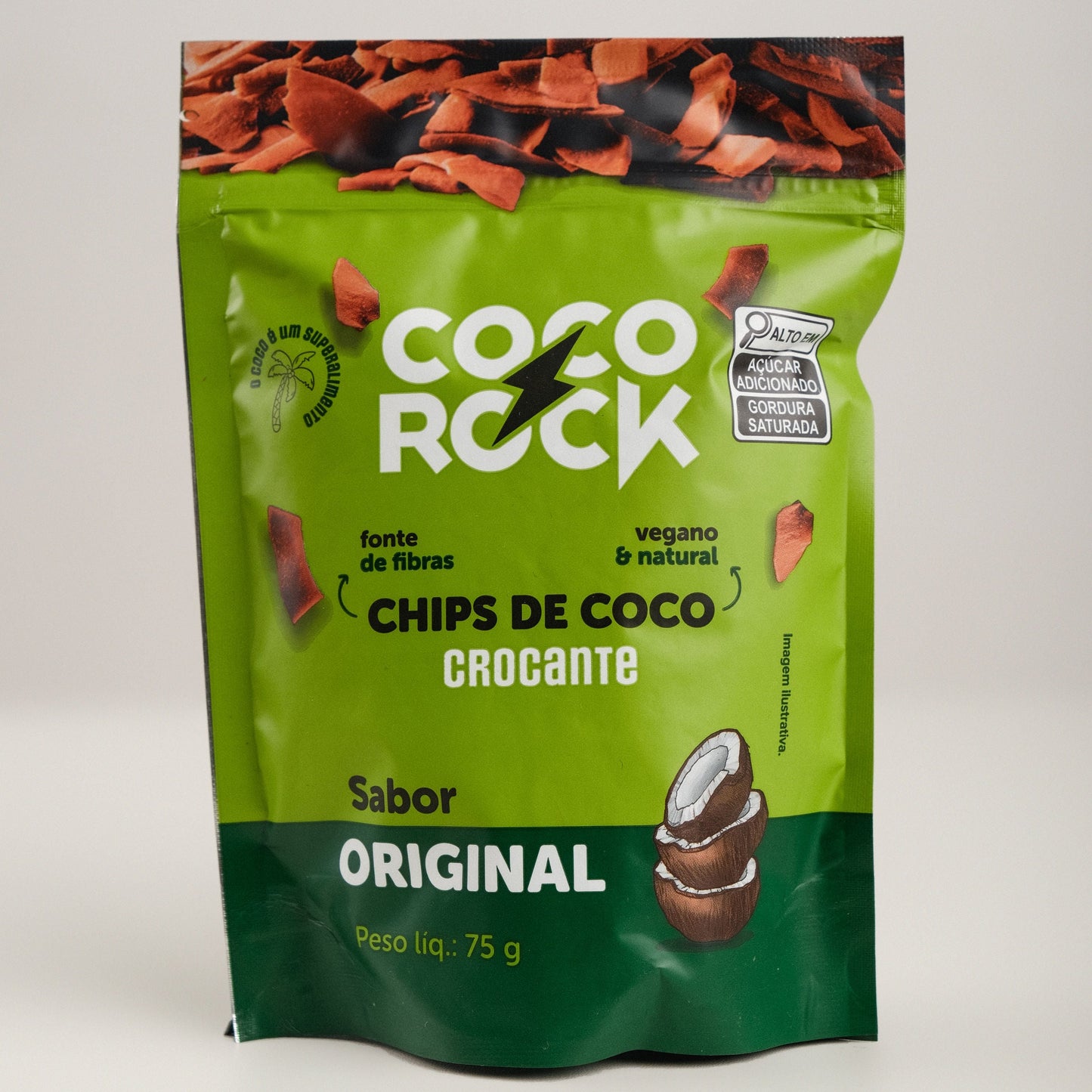 Chips de coco original, em ziplock de 75 gramas, com rótulo verde tarja verde escuro